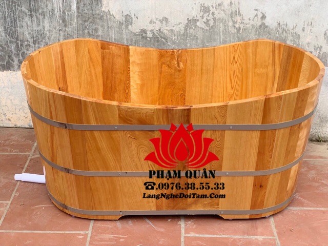 Bồn tắm dài gỗ Pơmu cao cấp nhiều tinh dầu và mùi thơm tự nhiên