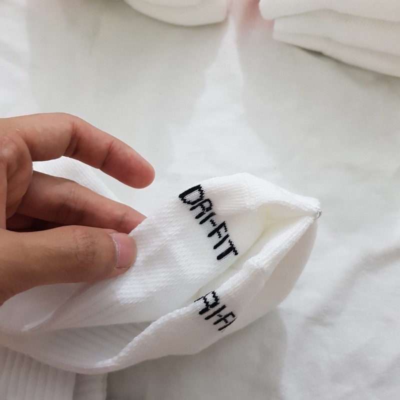 Pack 3 đôi tất thể thao Nike DRI FIT cao cổ trắng