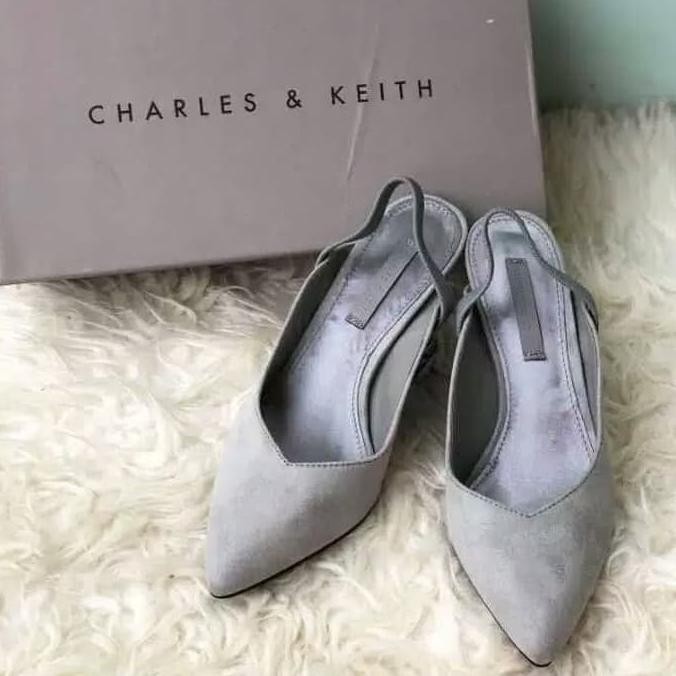 Giày Charles And Keith Ck Chính Hãng Chất Liệu Acrylic Size 35 Cho Nữ