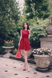 Đầm thắt eo tà vạt chéo