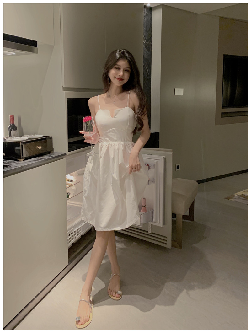 Đầm Nữ Tay Ngắn Kiểu Dáng Thời Trang Quyến Rũ | BigBuy360 - bigbuy360.vn