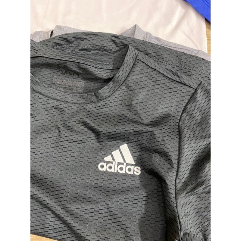 Áo thể thao bé trai