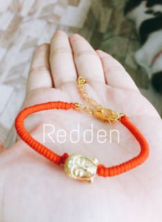 VÒNG CHỈ ĐỎ CHARM PHẬT MẠ VÀNG 18K