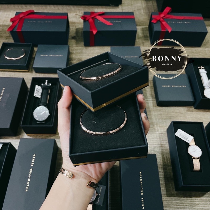VÒNG TAY DW ver1 full box+phụ kiện+túi unisex nam nữ thích hợp làm quà tặng