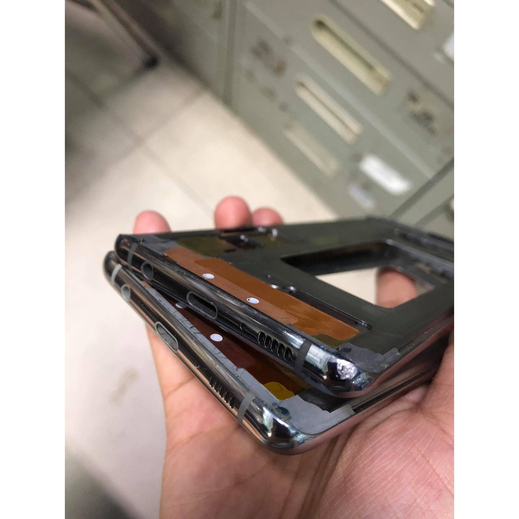 Vỏ Sườn Benzen Samsung Galaxy S10 Plus Zin Hãng Bóc Máy