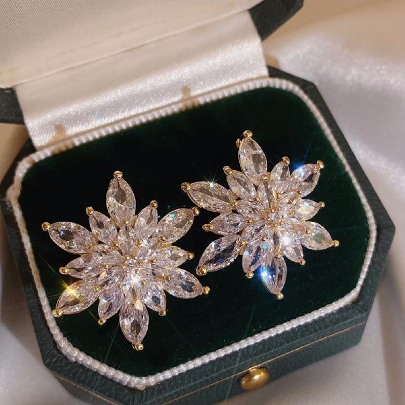 Khuyên Tai Dáng Dài Phong Cách Pháp Thời Trang Cao Cấp 2022