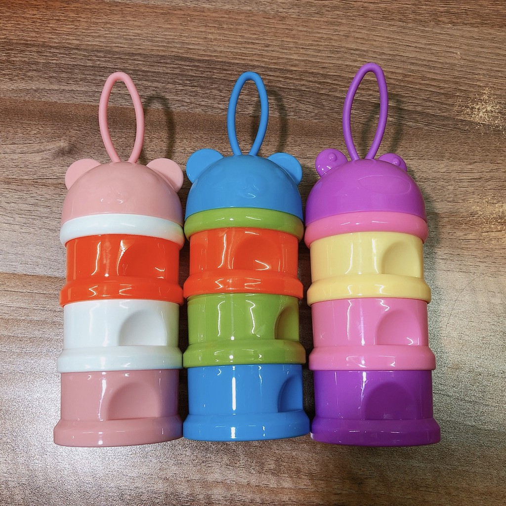 Hộp chia sữa, cháo 3 ngăn cho bé - tiện lợi khi đi xa, vệ sinh cho mẹ,Hộp có các ngăn nhỏ với màu sắc đẹp.