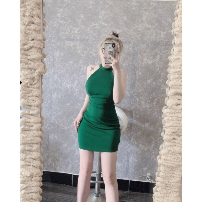 Đầm Yếm Thun Dẻo Dày Hở Lưng Dây Đính Đá Cúp Ngực Mút Sẵn Đi Tiệc Sang Chảnh