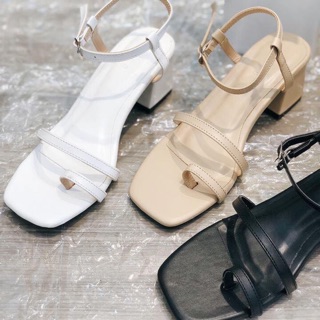 Giày sandal quai ngang mảnh xỏ ngón