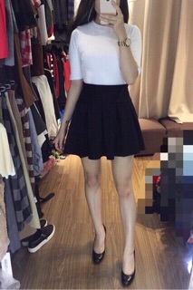 Chân váy xoè xếp ly