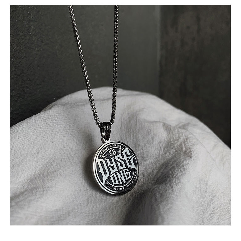 Dây Chuyền Thép Titan Mặt Chữ Cái 22051 Phong Cách Hip Hop Đường Phố