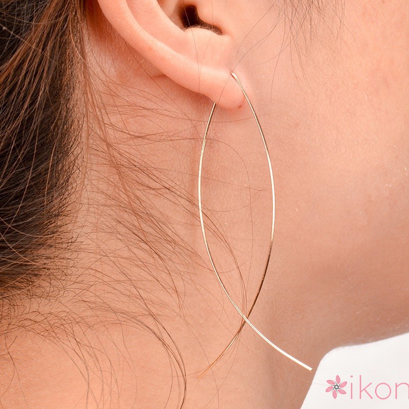 Khuyên tai nữ trang dáng tròn tạo hình độc đáo