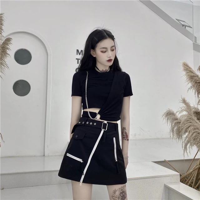 Chân váy khoá chéo tặng kèm belt | BigBuy360 - bigbuy360.vn