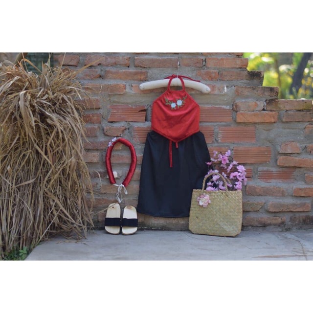 Áo yếm cho bé gái