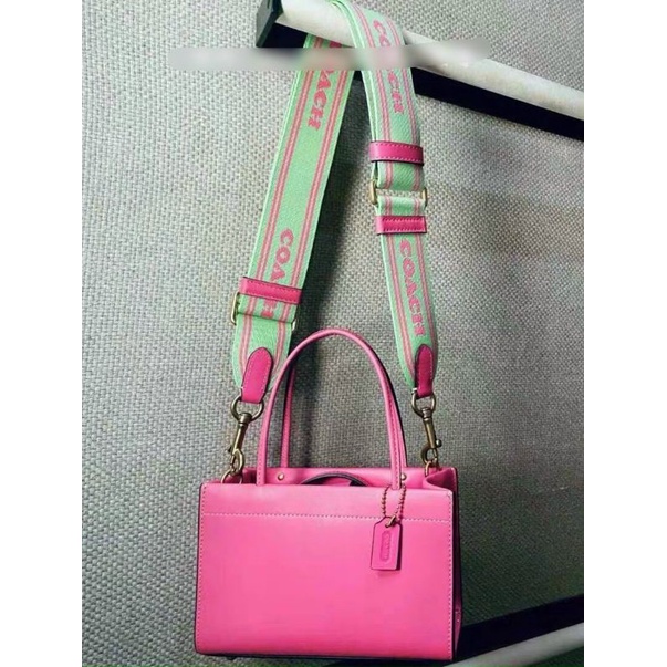 Túi Coach Cashin Carry