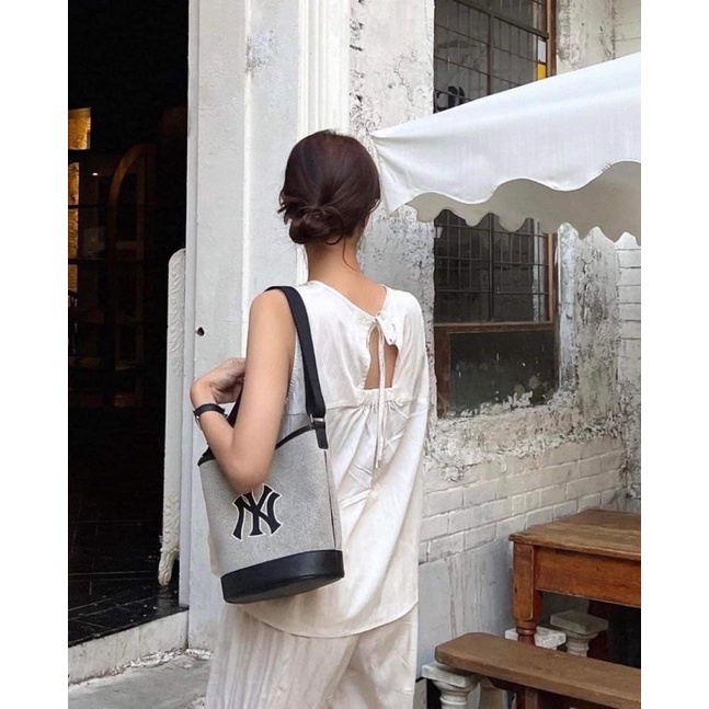 Túi MLB đeo chéo dáng vuông canvas new