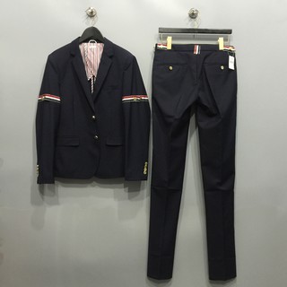 Bộ vest nam Thom Browne kẻ tay