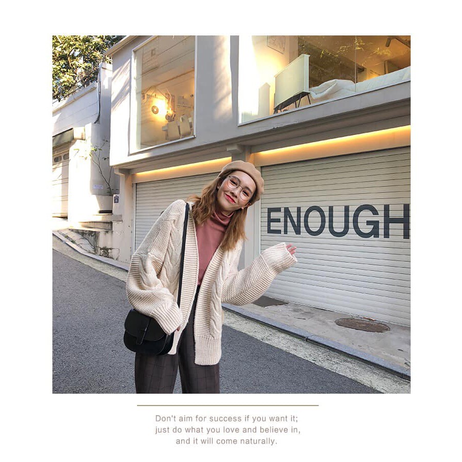 Túi bầu khuy, chất cực thích, dáng xinh dễ phối đồ