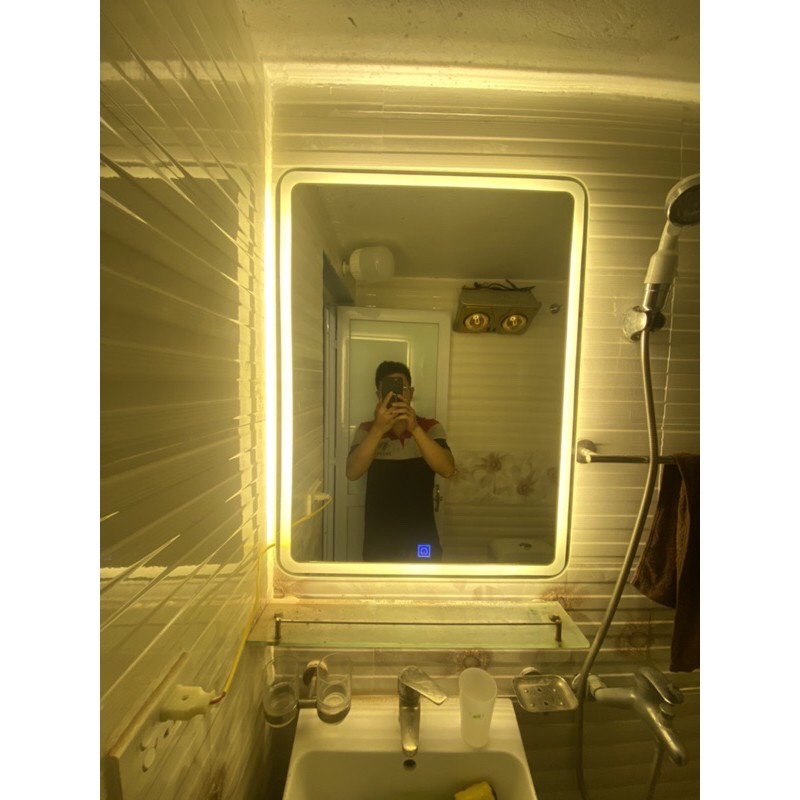 Gương toàn thân treo phòng tắm có led cao cấp VUADECOR kích thước 40x60, 50x70, 60x80 (Full phụ kiện)
