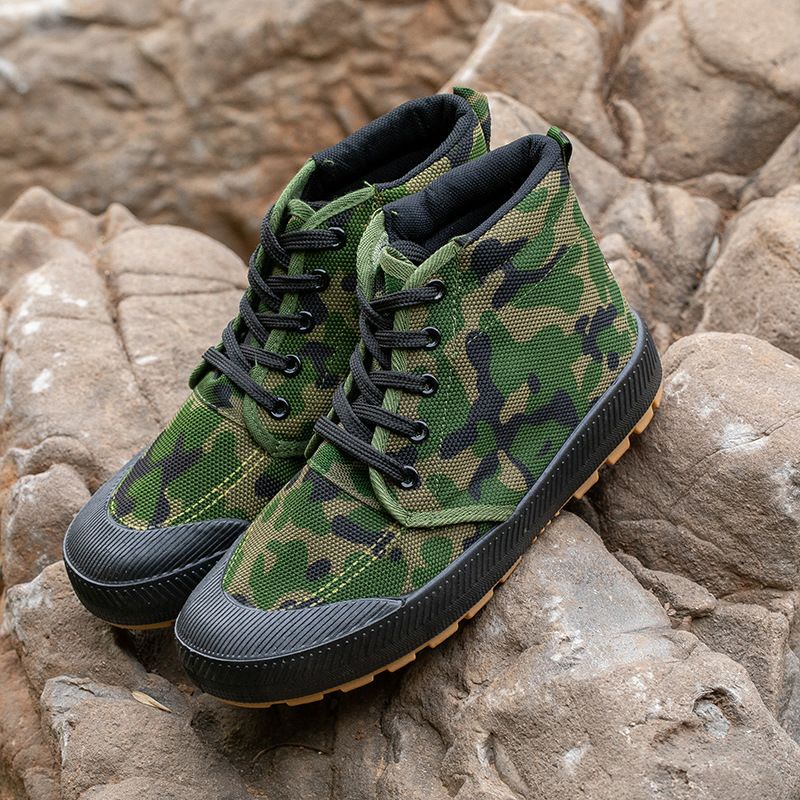MẪU GIẦY PHÙ HỢP CHO RẤT NHIỀU HOẠT ĐỘNG , THỂ THAO , LEO NÚI , CÔNG VIỆC HÀNG NGÀY