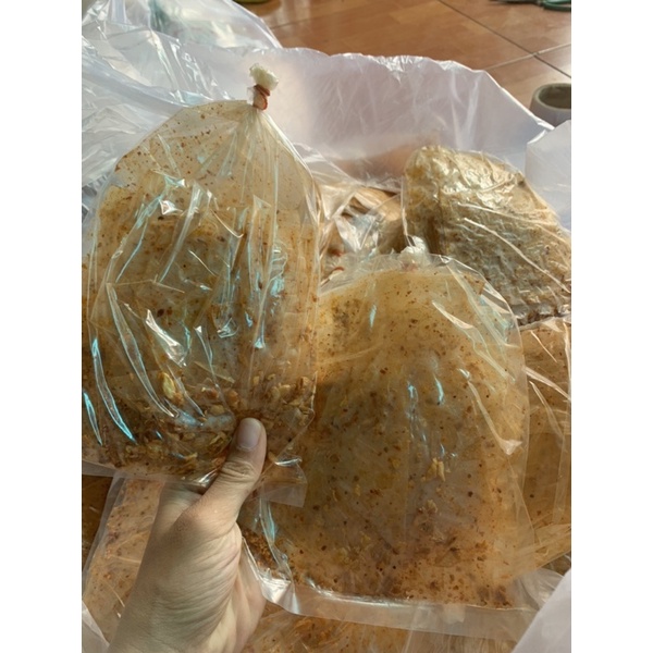 Bánh tráng muối tỏi siêu cayyyyy