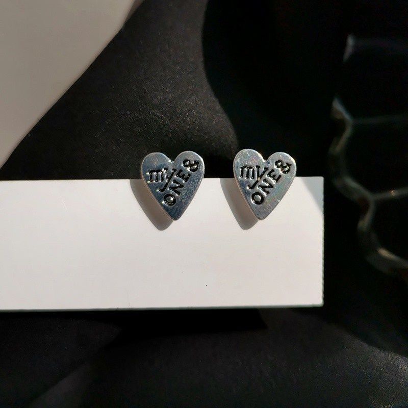 Khuyên Tai Kim Bạc Hình Trái Tim Khắc Chữ Phong Cách Punk Hiphop Thời Trang