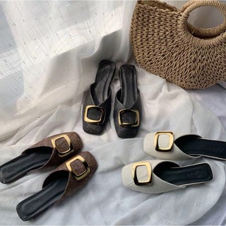 Sục mũi vuông khóa vuông