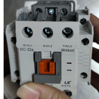 Khởi động từ MC 32a