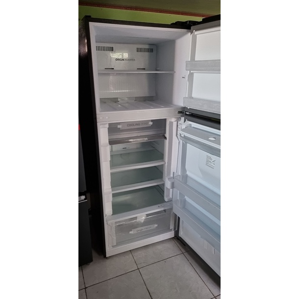 Tủ lạnh Toshiba Inverter 407 lít GR-RT535WE-PMV-MG