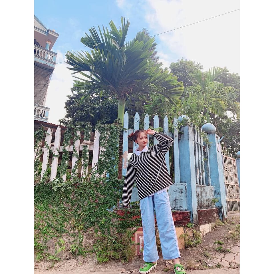 Áo Thun Kẻ Oversize (Áo Thun Unisex Form Rộng)