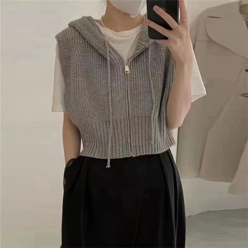 QKOOLE  Áo Croptop Dệt Kim Sát Nách Có Mũ Trùm Kiểu Hàn Quốc Cá Tính Cho Nữ