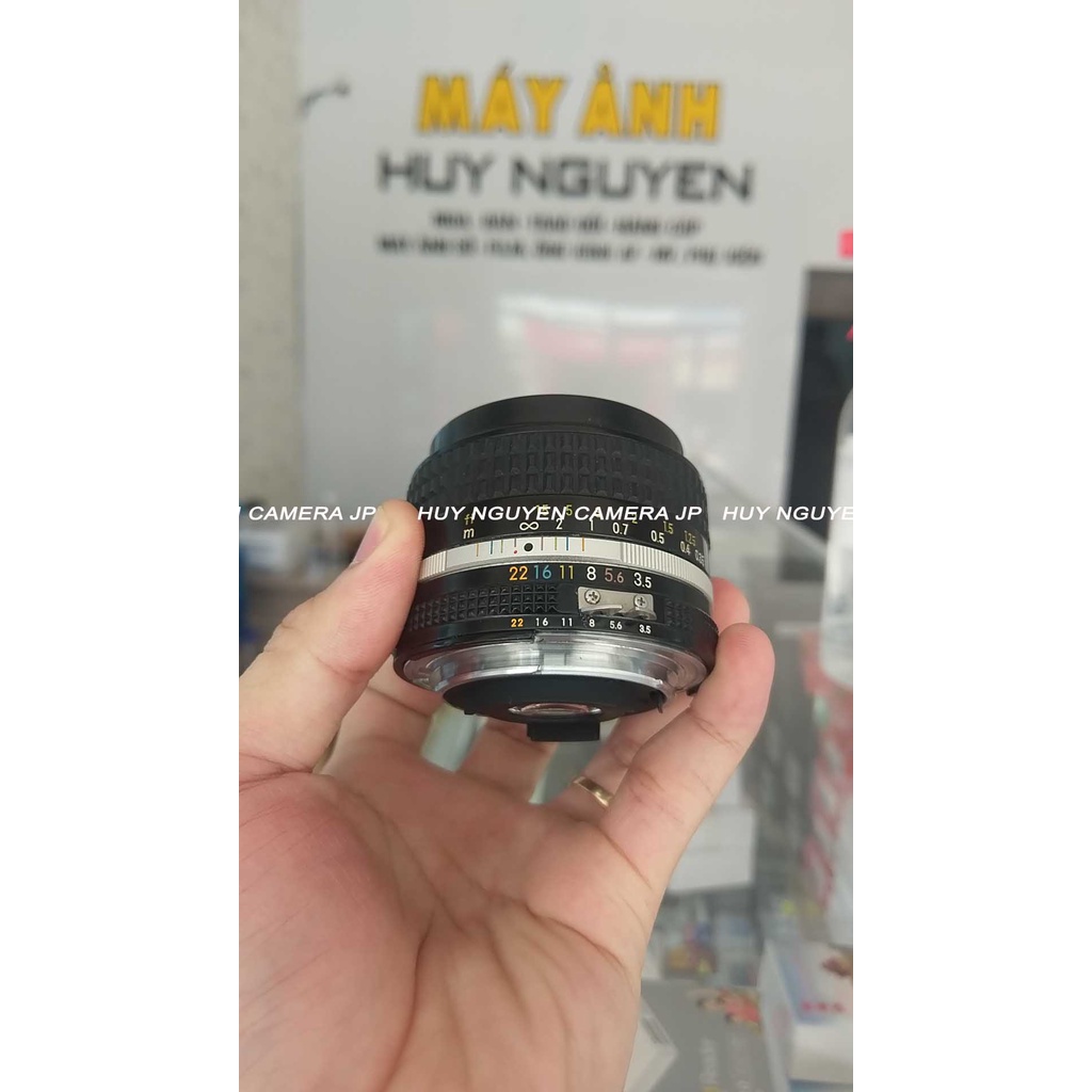 ỐNG KÍNH NIKON 28 F3.5 AIS LẤY NÉT TAY