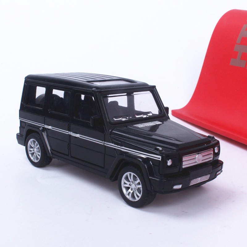 Mô Hình Xe Hơi Thể Thao Dùng Trang Trí Bánh Kem Sinh Nhật Độc Đáo