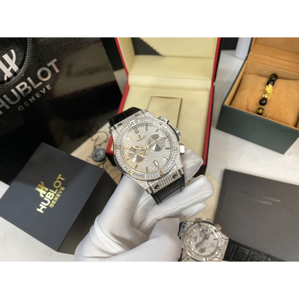 Đồng hồ nam Hublot size 42 đính đá cao cấp dây cao su chống nước DH208