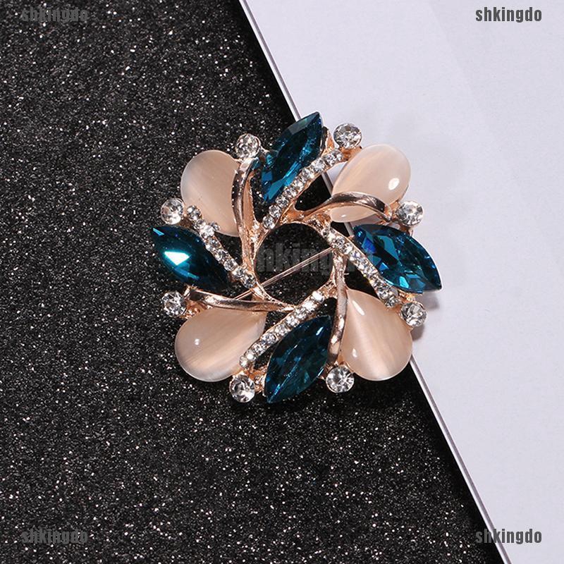 Ghim cài áo hình hoa đính pha lê sang trọng cho nữ