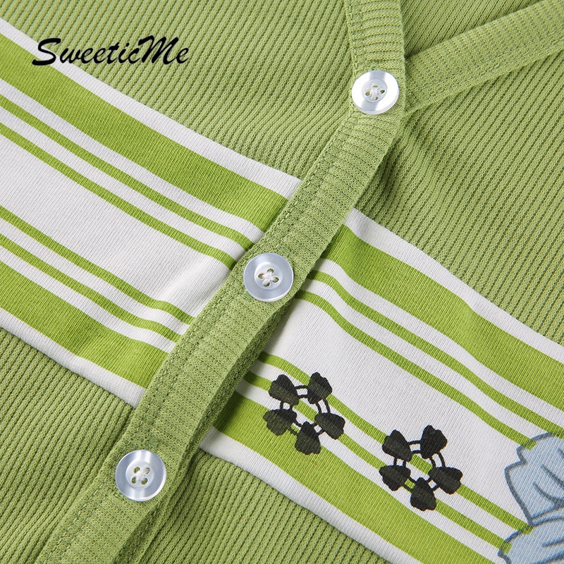 Áo Thun Cổ Chữ V Tay Ngắn In Hoa Sweeticme 2021 | BigBuy360 - bigbuy360.vn