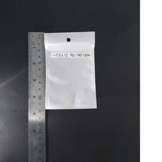 Set 100 túi zip nhựa màu trắng sữa 7.5x12 cm rt4