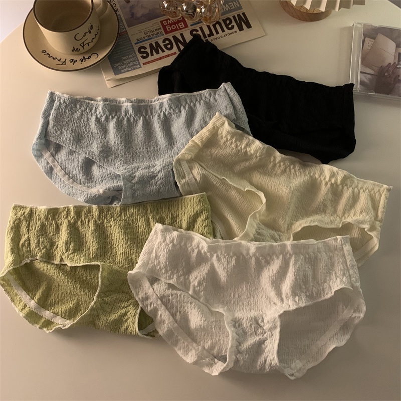 Set Áo Ngực Không Dây + Quần Lót Mỏng Thoáng Khí Mềm Mại Thoải Mái Cho Nữ