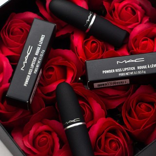Son MAC Powder Kiss