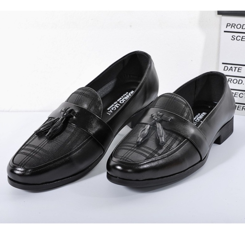 Giày tây công sở nam Manlio Legat màu đen và màu nâu dập vân kẻ nơ chuông da thật GR103-B, GR103-BN thumbnail