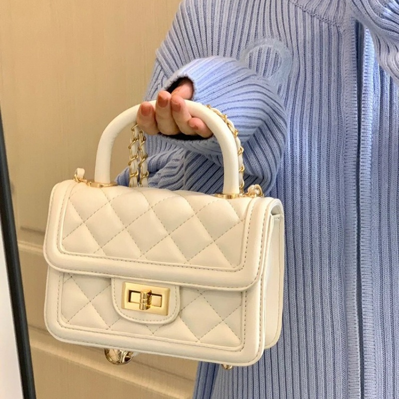 Túi Đeo Vai Phối Dây Xích Thiết Kế Nhỏ Gọn Thời Trang