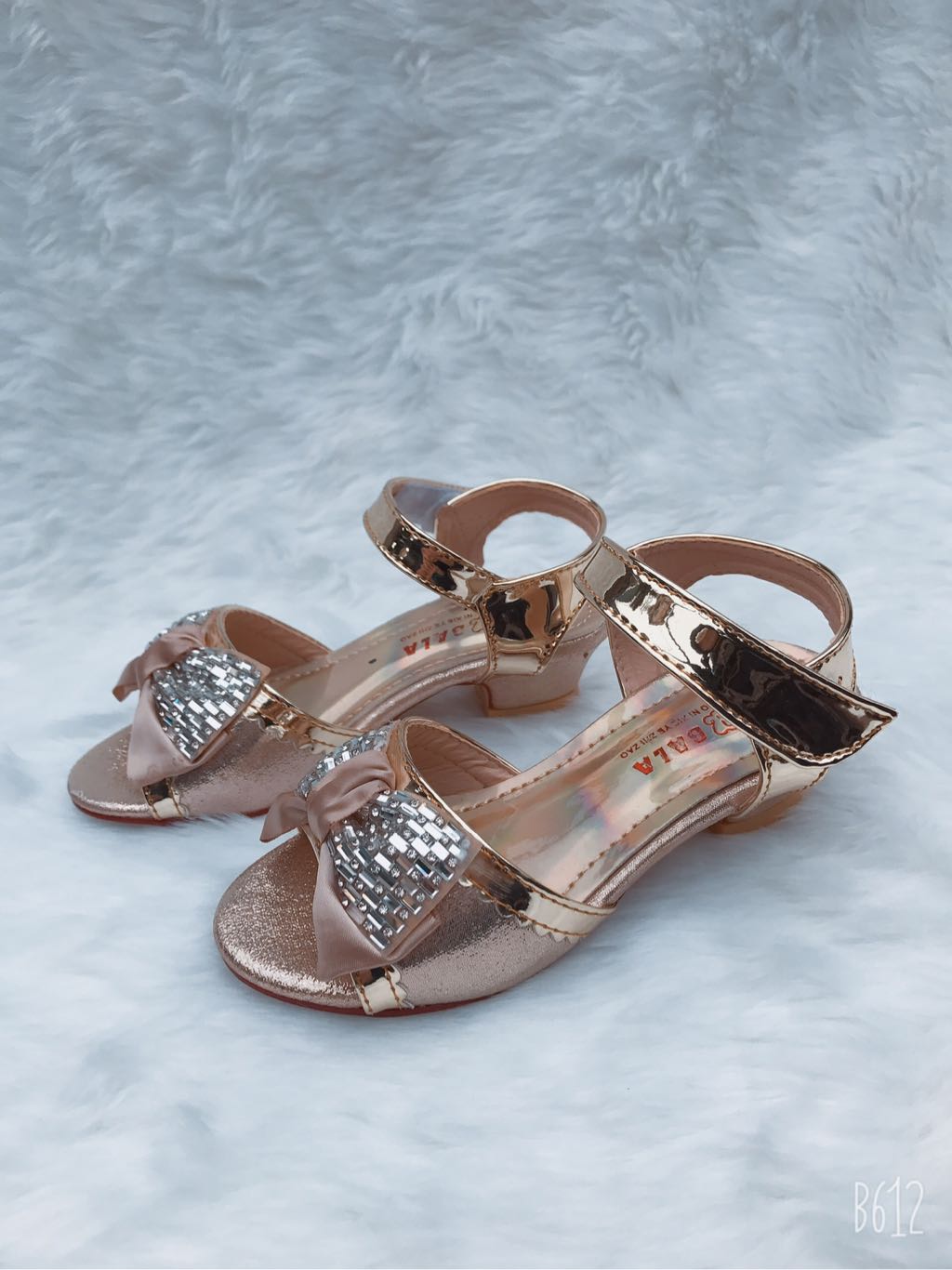 Giày sandal cho bé gái 25-29 10312