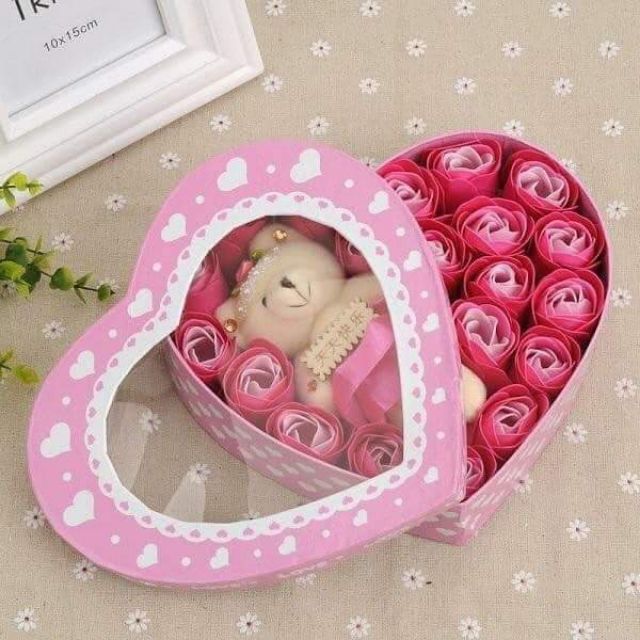 Hộp hoa hồng sáp kèm gấu | BigBuy360 - bigbuy360.vn