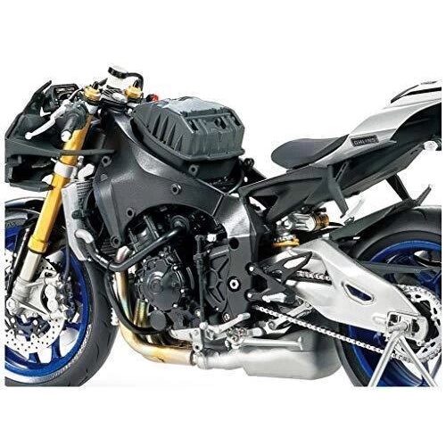 Mô hình lắp ráp mô tô 1/12 YAMAHA YZF-R1M Tamiya 14133