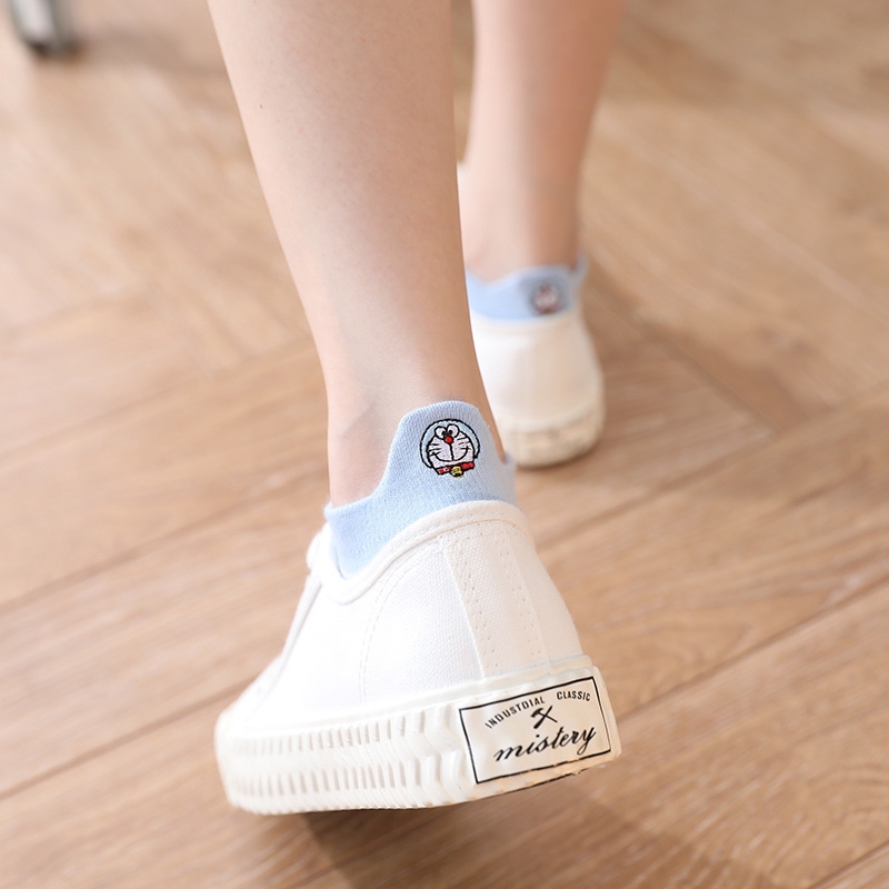 [Mã FASHIONCB194 giảm 10K đơn bất kỳ ] Vớ cotton cổ ngắn thoáng khí thêu hình Doraemon có 5 màu sắc khác nhau