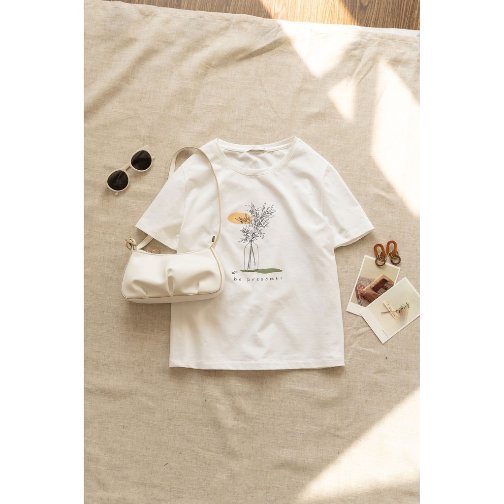 [Mã SKAMA06 giảm 8% tối đa 50K đơn 250K] Áo Thun In Hình Dáng Ngắn[Madelen] | BigBuy360 - bigbuy360.vn