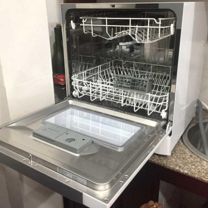 Máy Rửa Bát Electrolux ESF6010BW 9 bộ