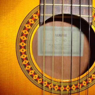 Đàn Guitar Classic YAMAHA C80