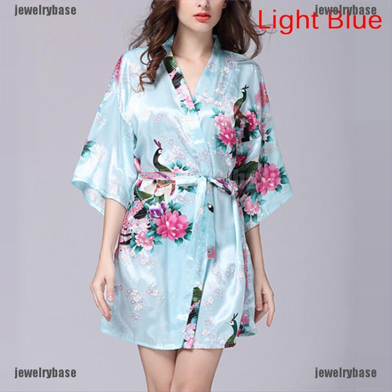 Áo choàng ngủ bằng vải satin phong cách thời trang in hoa cho nữ | BigBuy360 - bigbuy360.vn