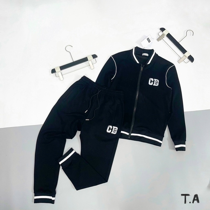 Bộ nỉ thu đông Dior áo khoác bomber mầu đen kẻ viền có hoạ tiết, Bộ nỉ phong cách hàn quốc btshop từ 45 đến 75 kg.